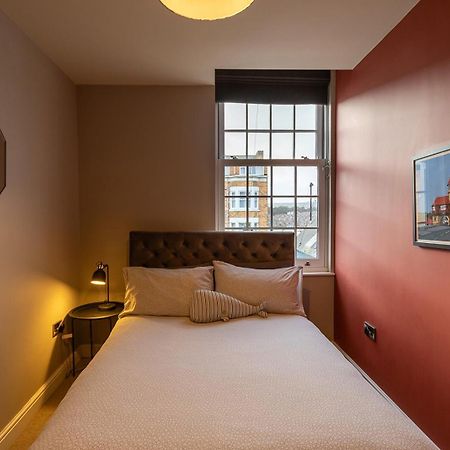 Seaview North Bay Holiday Home Apartment สการ์โบโรห์ ภายนอก รูปภาพ